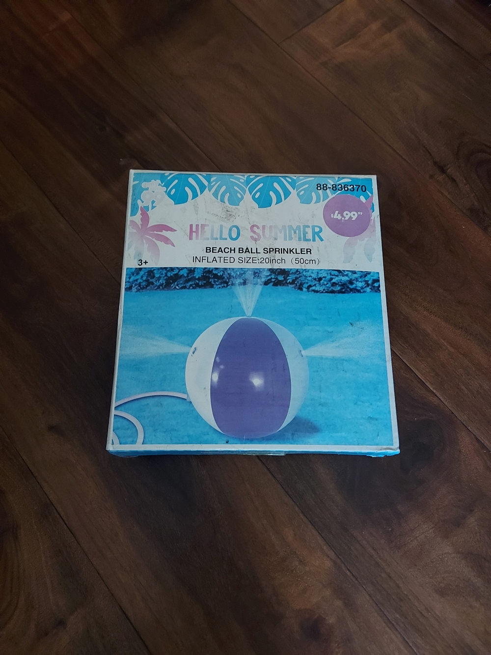 Kids Beach Ball Sprinkler - Purple & White